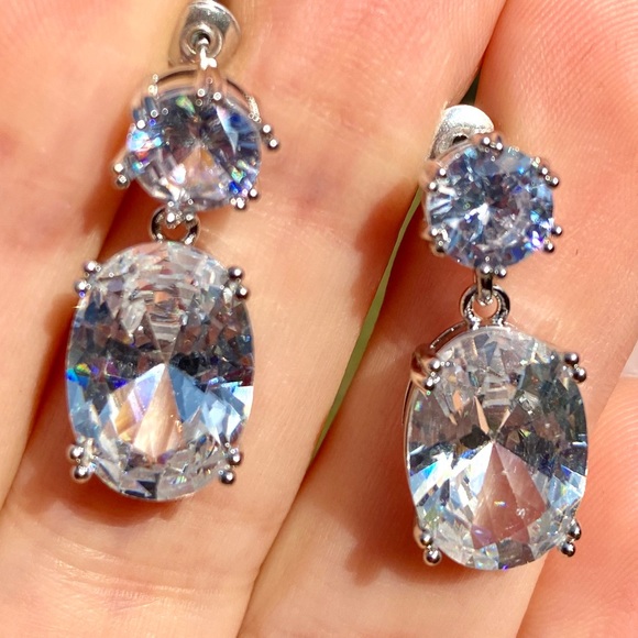 NEW 925 Silver Simulated Diamond 💎 Earrings - Picture 2 of 5